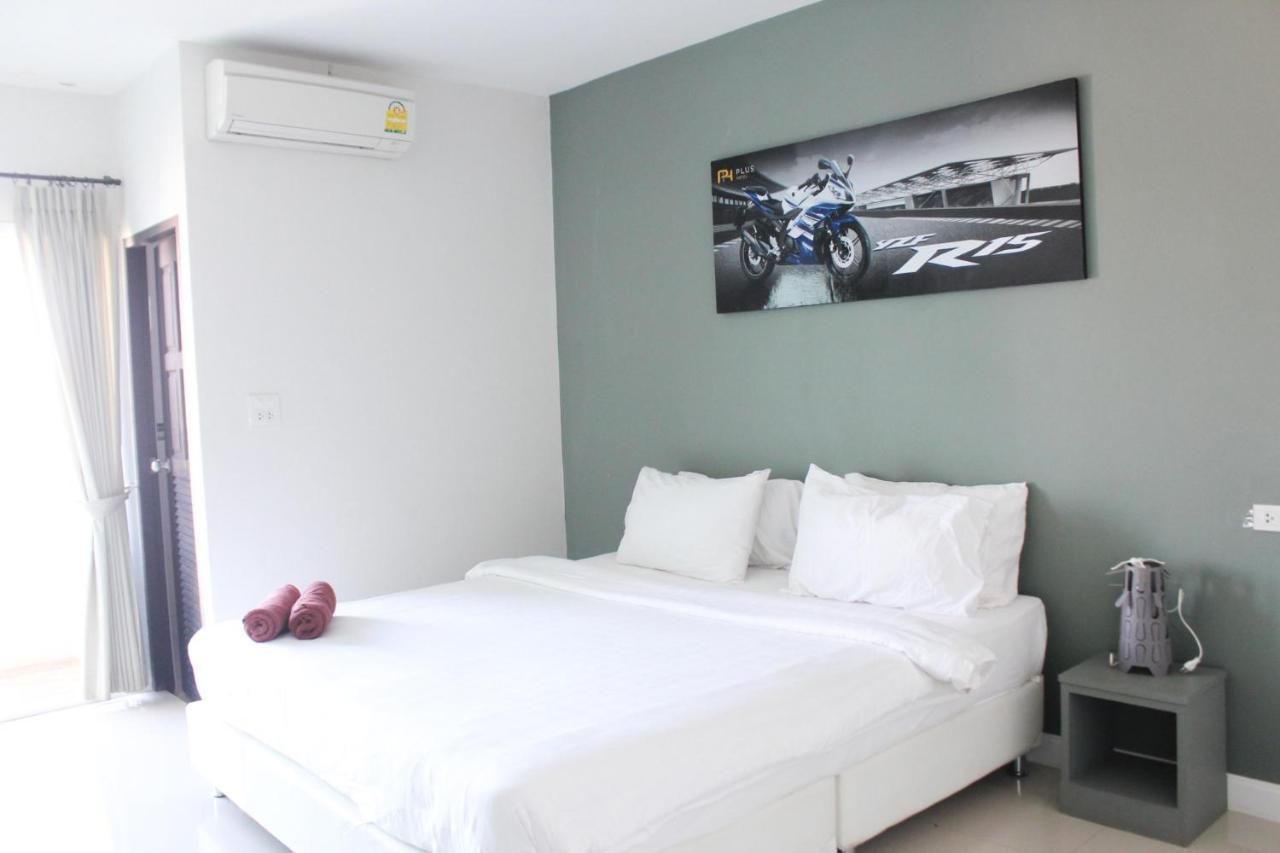 Plus Hotel Loei Exterior foto